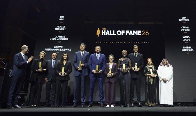 王治郅入选FIBA名人堂！入堂仪式发言：感谢国家和部队培养
